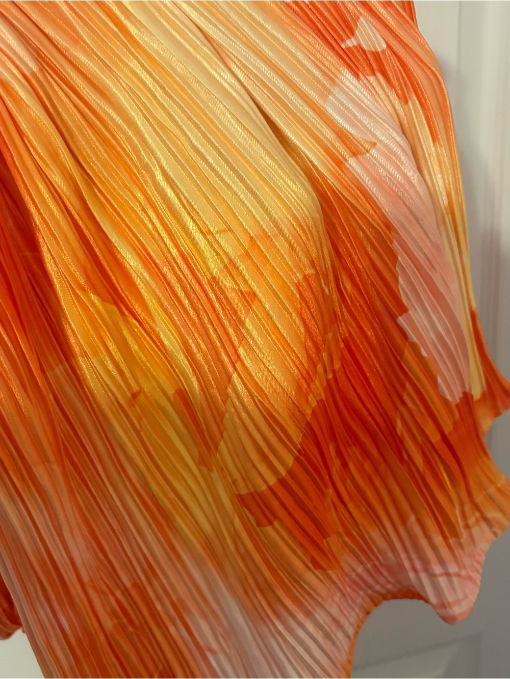 Orange & Yellow Hawaiian Pleated Slip Dress - Picture 4 of 12